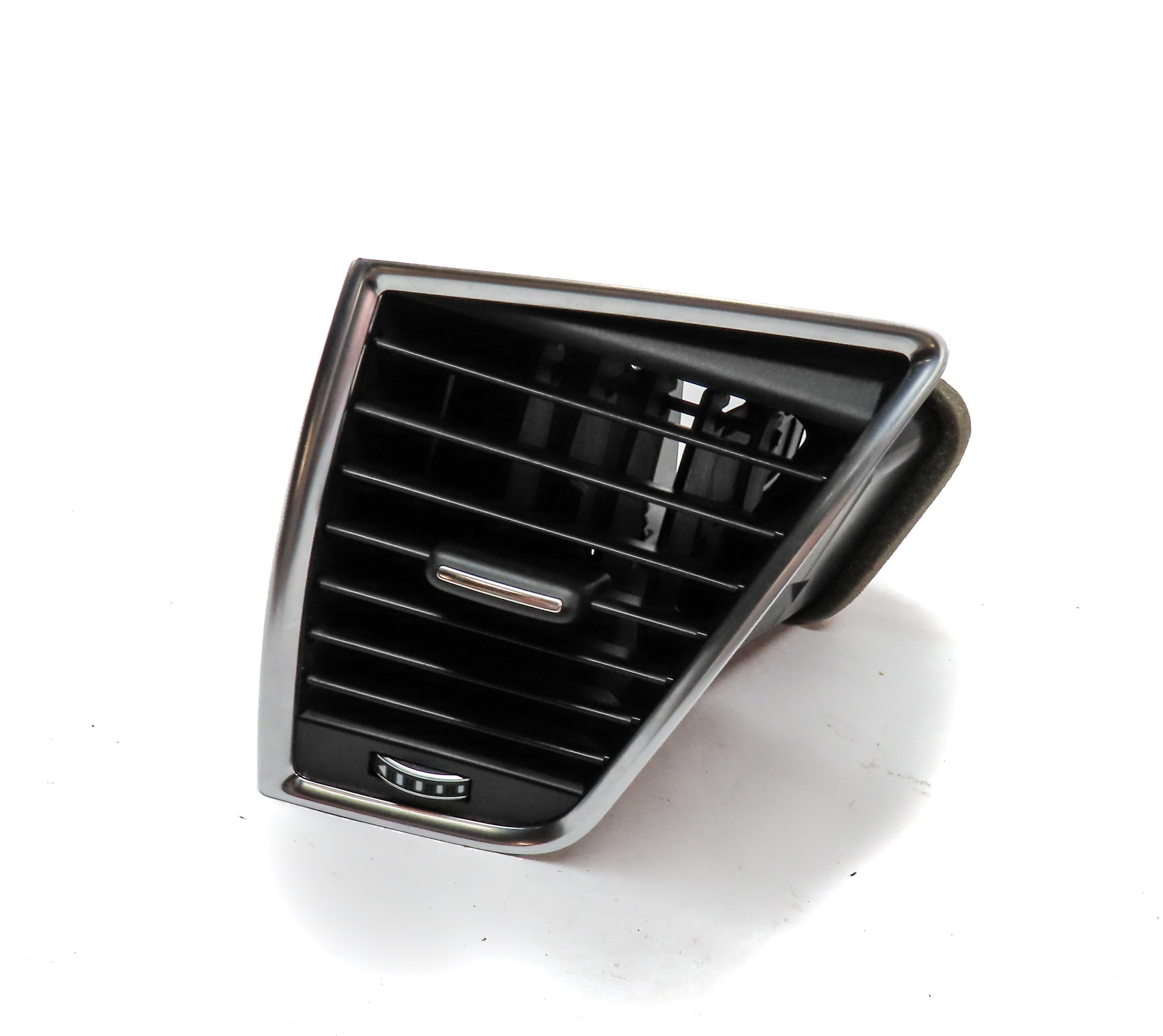 2013 AUDI Q5 (B8 8R) FRONT LEFT DRIVER DASH HEAT AIR AC HVAC VENT (Black) — exact item pictured